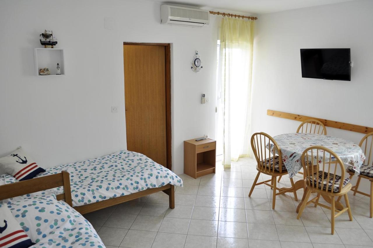 Apartment Vir 13686B Extérieur photo